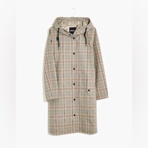 Madewell Women’s Plaid Brookwood Raincoat in Faded Rust - Size Medium (M)